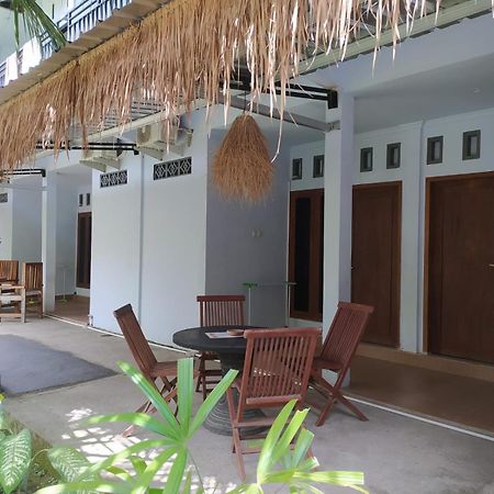 Merendeng Hostel Kuta Kuta  Exterior foto