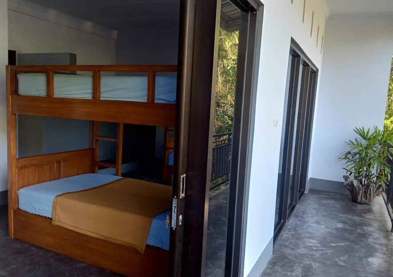 Merendeng Hostel Kuta Kuta  Exterior foto